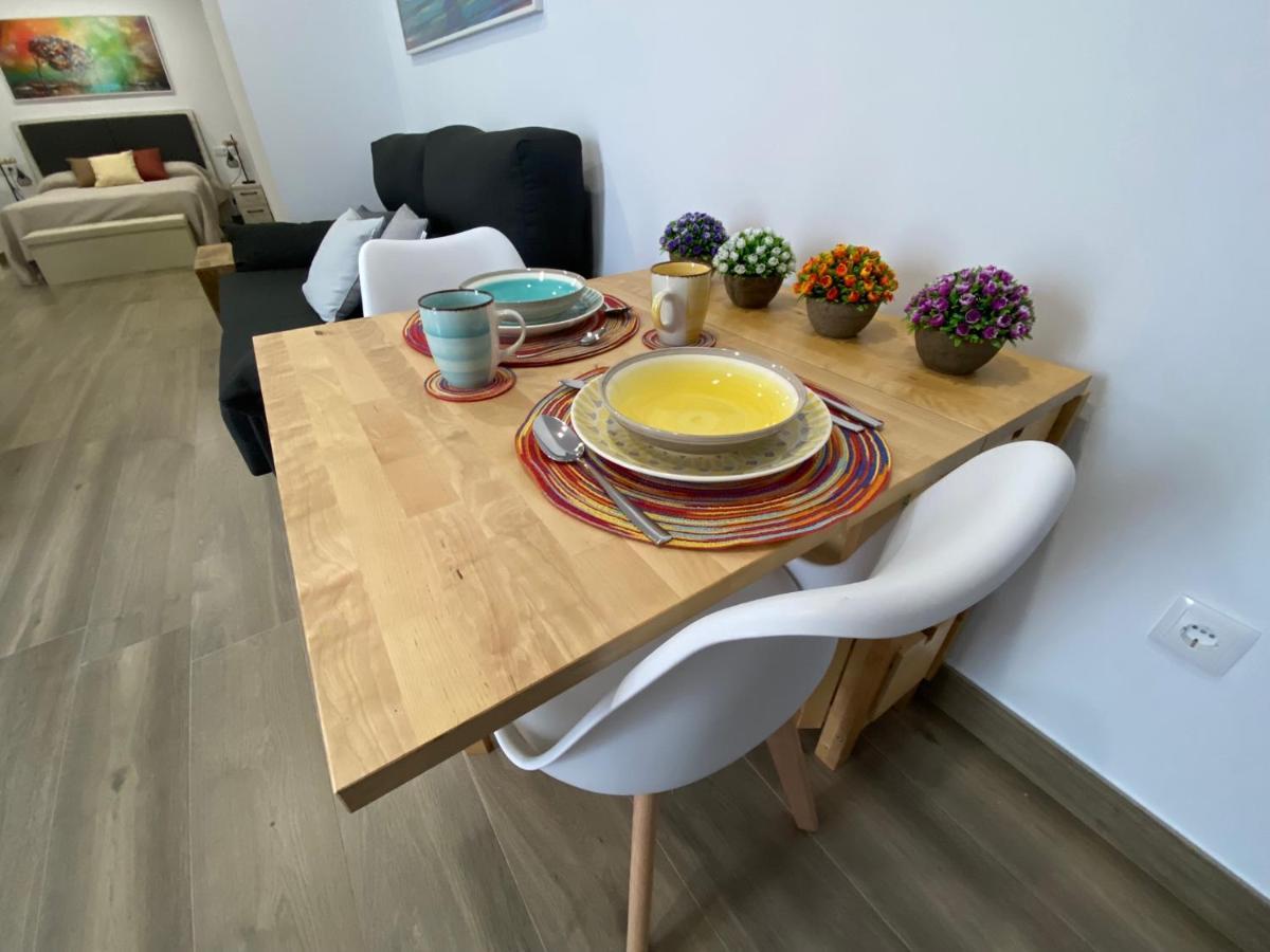 La Suite Des Couleurs - Apartamento En Pleno Centro De Кордова Экстерьер фото